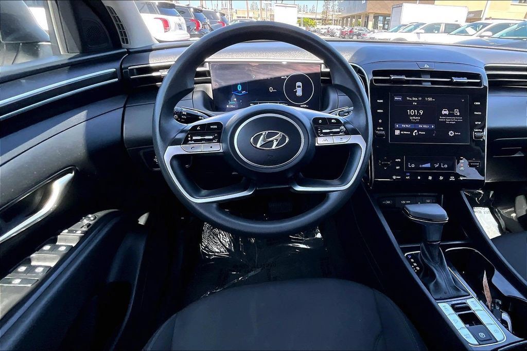 Certified 2024 Hyundai Tucson SEL AWD/4WD image 8