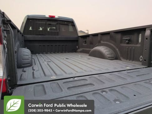 Used 2017 Ford F350 Lariat w/ Lariat Ultimate Package AWD/4WD image 29
