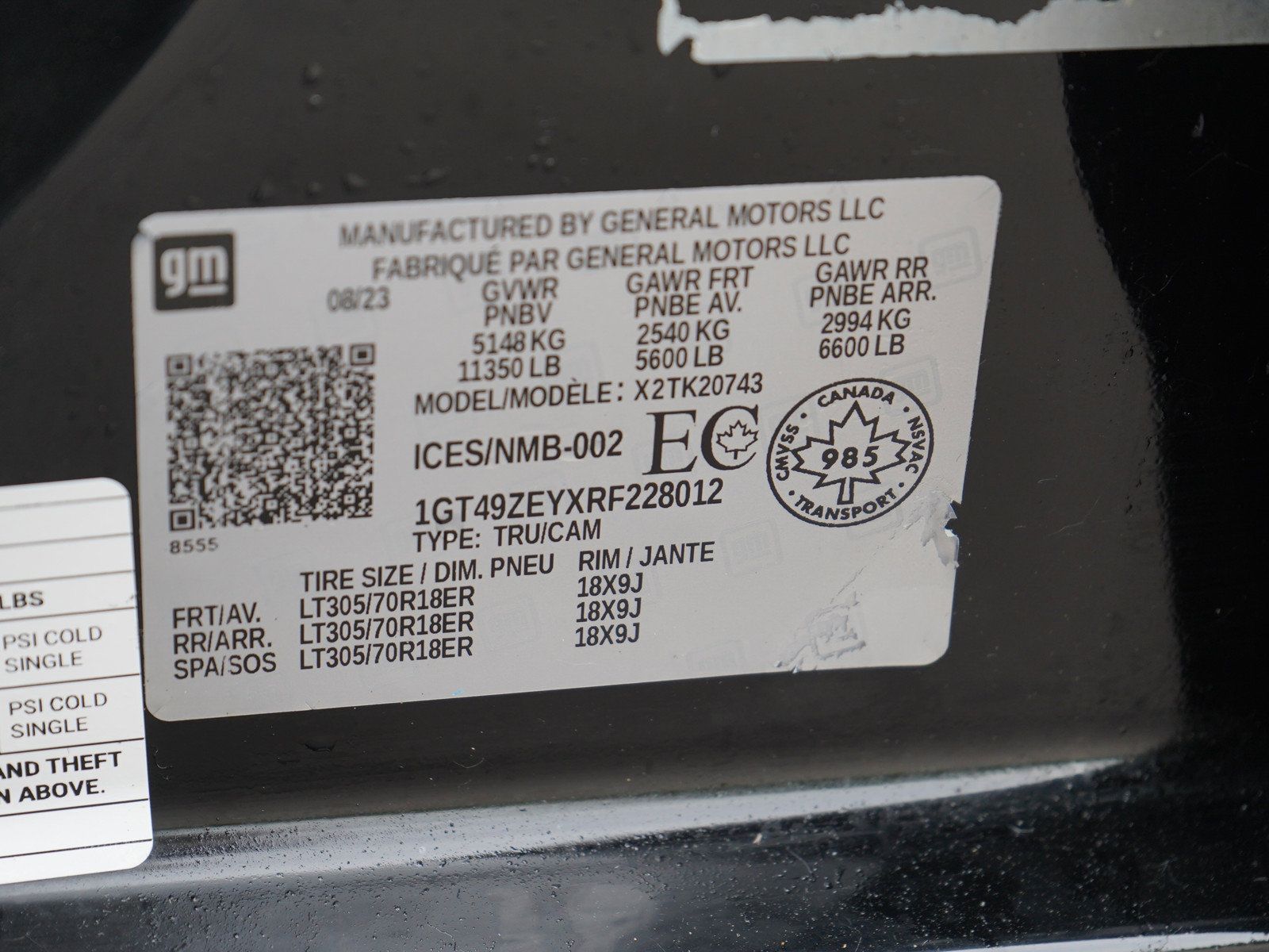 Used 2024 GMC Sierra 2500 AT4X w/ AT4X AEV Edition AWD/4WD image 28