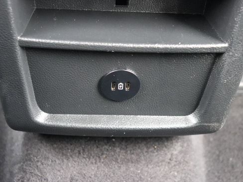 Used 2024 Ford Edge SEL image 21