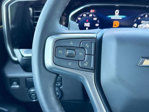 Used 2025 Chevrolet Silverado 1500 LT w/ Leather Package image 21