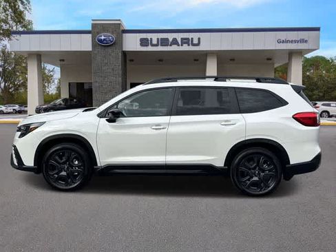 Certified 2025 Subaru Ascent Onyx Edition w/ Onyx Package AWD/4WD image 3