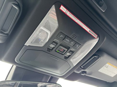 New 2025 Toyota RAV4 SE image 18