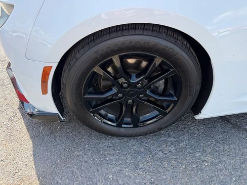 Used 2019 Chevrolet Camaro LS RWD image 17