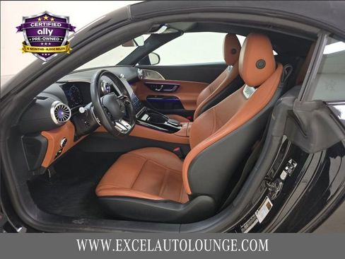 Used 2022 Mercedes-Benz SL 63 AMG 4MATIC w/ Driver Assistance Package image 12
