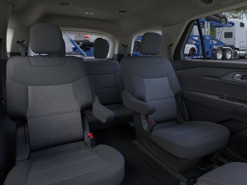 New 2026 Ford Explorer Active RWD image 11