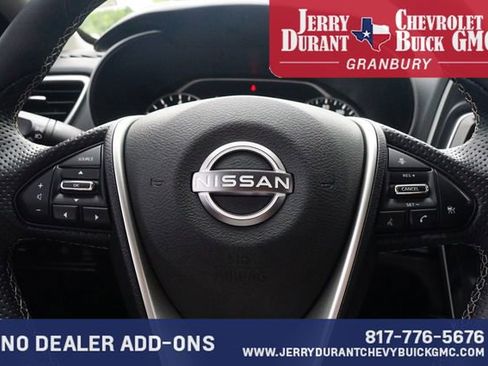 Used 2023 Nissan Maxima Platinum w/ Sport Mat Group FWD image 14