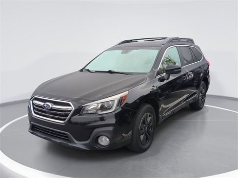 Used 2018 Subaru Outback 2.5i Premium image 1