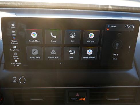 New 2026 Honda Pilot Touring image 17