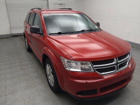 Used 2017 Dodge Journey SE w/ Flexible Seating Group FWD image 13