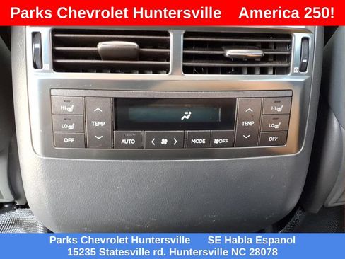 Used 2008 Lexus LX 570 4WD image 24