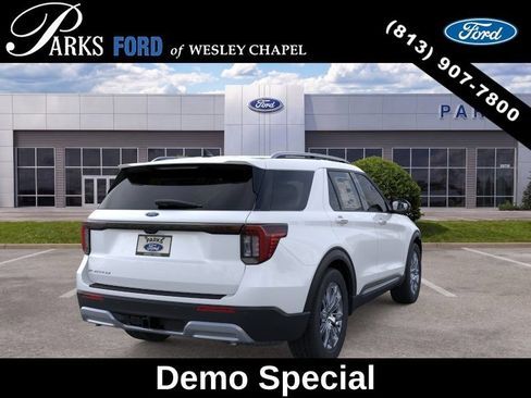 New 2026 Ford Explorer Platinum RWD image 8
