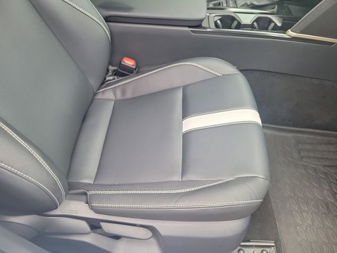 Used 2025 Toyota Camry LE FWD image 16