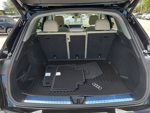 New 2025 Audi Q5 Premium image 15