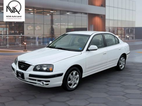 Used 2004 Hyundai Elantra GT FWD image 4