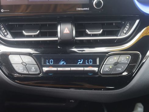 Certified 2021 Toyota C-HR XLE FWD image 7