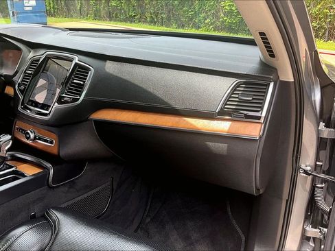 Used 2020 Volvo XC90 T6 Inscription AWD/4WD image 21