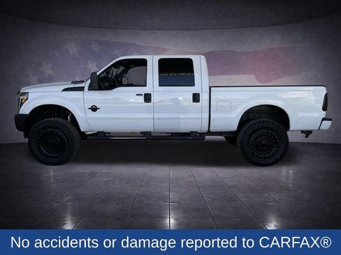 Used 2011 Ford F250 XLT w/ XLT Premium Pkg image 2