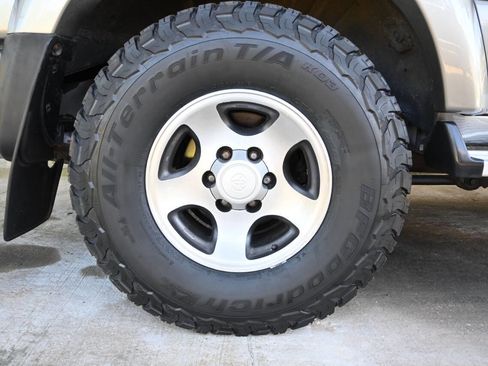 Used 1997 Toyota Land Cruiser image 7