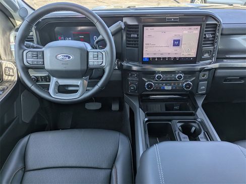 New 2026 Ford F250 Lariat image 17