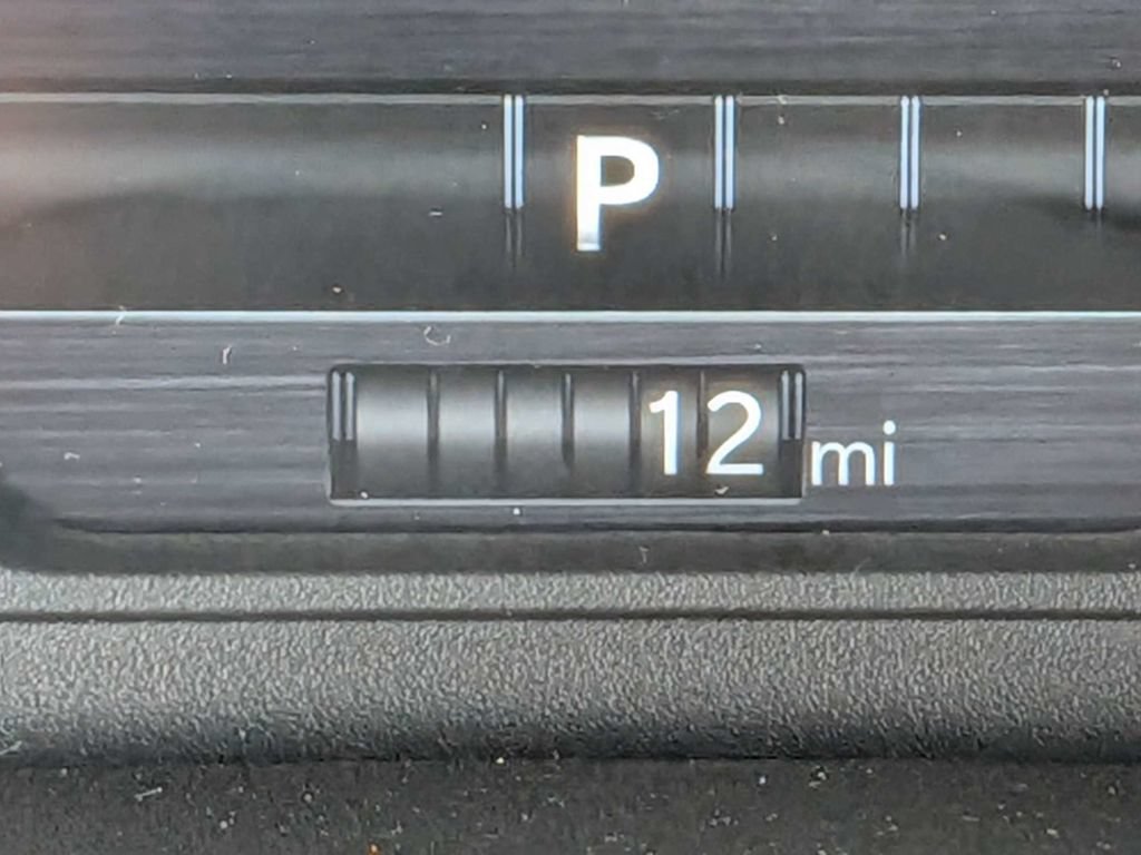 New 2026 RAM 1500 Express AWD/4WD image 37