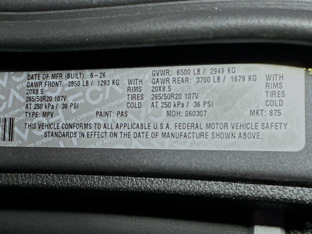 New 2026 Jeep Grand Cherokee L Limited w/ Limited Altitude Package AWD/4WD image 24
