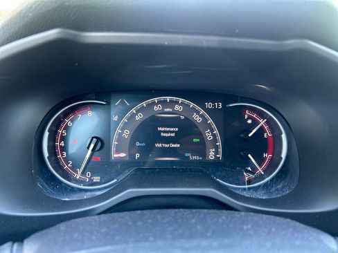 Certified 2025 Toyota RAV4 XLE AWD/4WD image 9