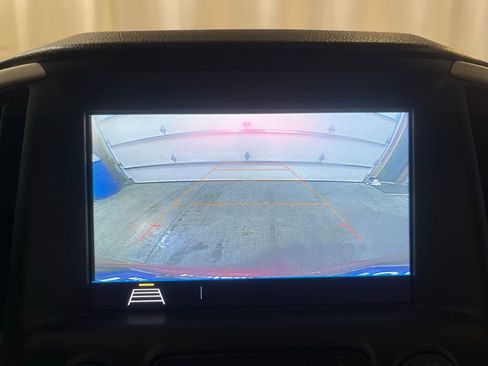 Used 2018 GMC Terrain SLT w/ Preferred Package image 17