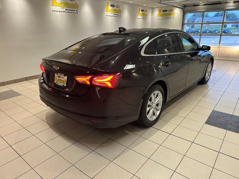 Used 2019 Chevrolet Malibu LT FWD image 19