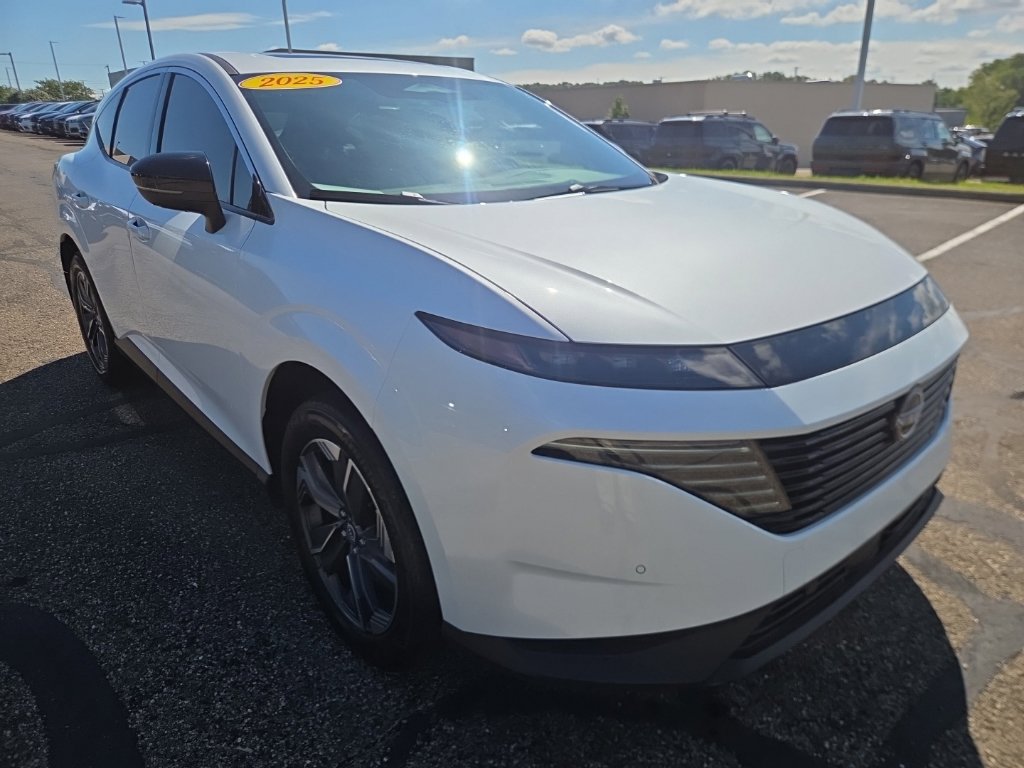 Used 2025 Nissan Murano SL w/ Cargo Package AWD/4WD image 11