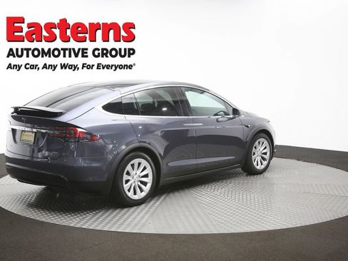 Used 2018 Tesla Model X 75D AWD/4WD image 37