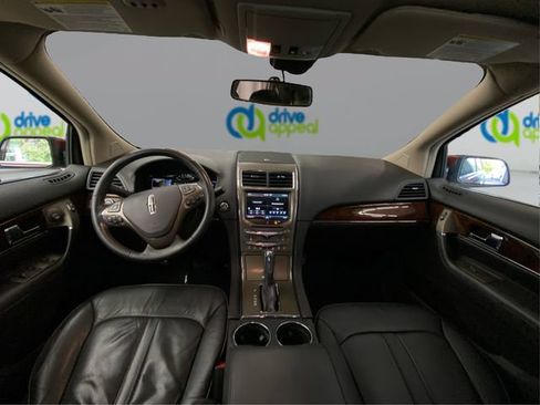 Used 2015 Lincoln MKX AWD w/ Equipment Group 102A image 30