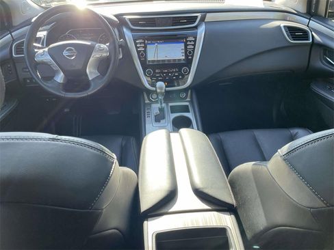 Used 2018 Nissan Murano SL w/ Midnight Edition Package image 10