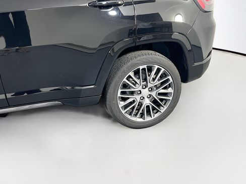 Used 2022 Jeep Compass Limited w/ Elite Group AWD/4WD image 29