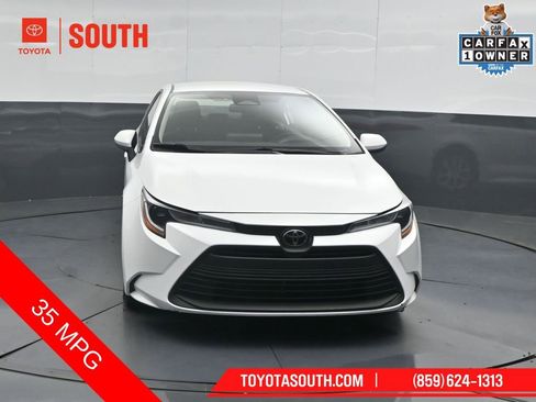 Used 2024 Toyota Corolla LE FWD image 5