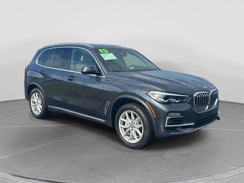 Used 2021 BMW X5 xDrive40i w/ Premium Package 3 AWD/4WD image 8