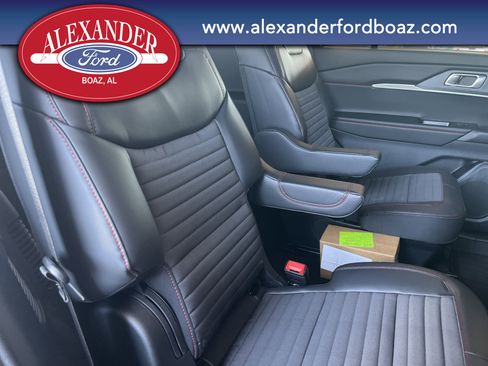 New 2026 Ford Explorer ST-Line image 19