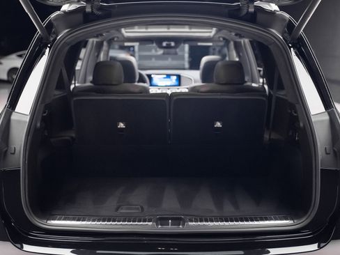 Used 2024 Mercedes-Benz GLS 63 AMG 4MATIC image 82