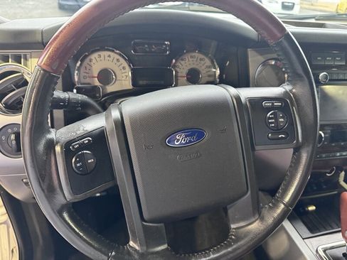 Used 2014 Ford Expedition EL King Ranch image 18
