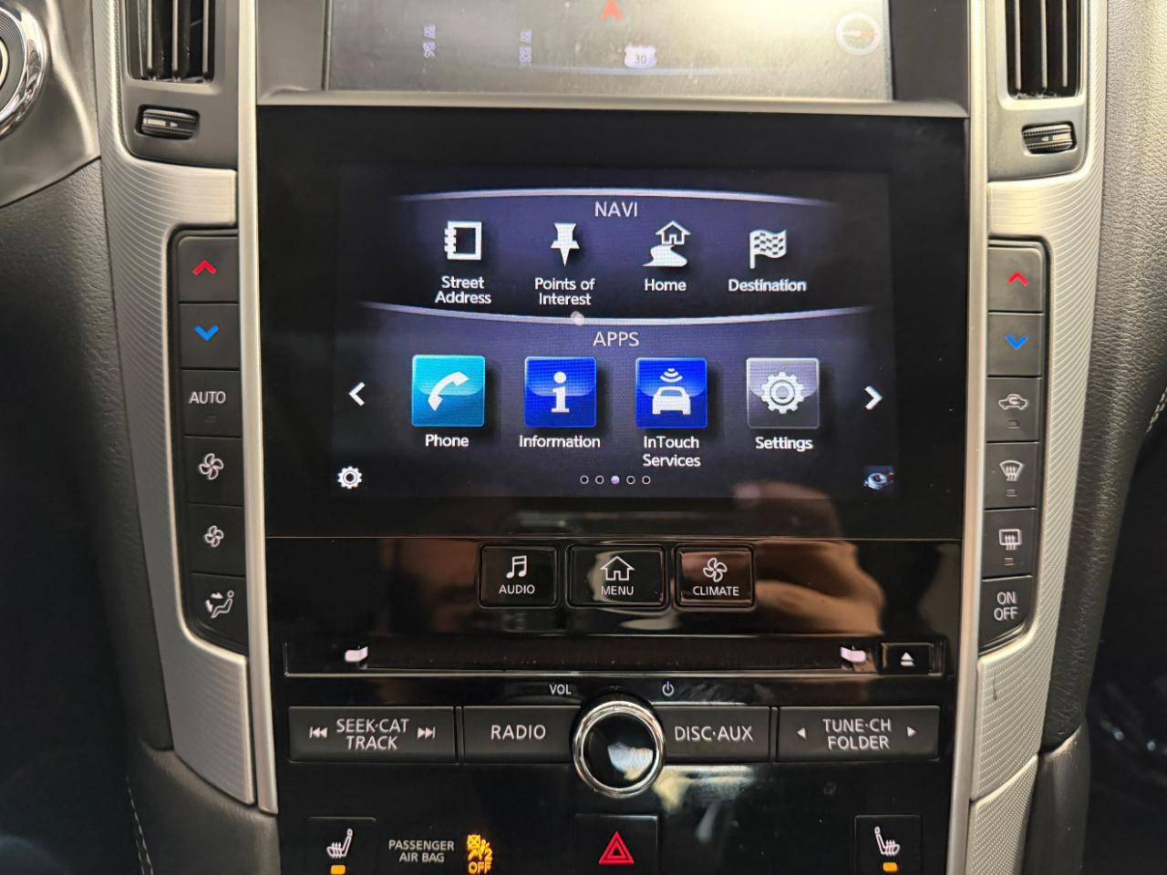 Used 2019 INFINITI Q50 Luxe w/ Essential Package (3.0T Luxe) AWD/4WD image 40