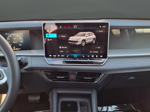 New 2026 Volkswagen Tiguan SE image 40