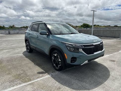 Used 2024 Kia Seltos EX AWD/4WD image 21