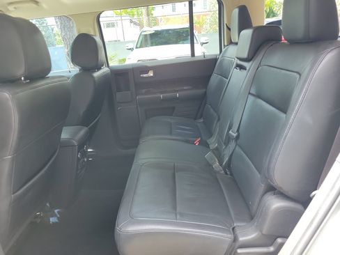 Used 2017 Ford Flex Limited FWD image 8