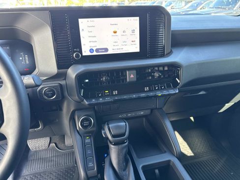 Used 2024 Toyota Land Cruiser image 25