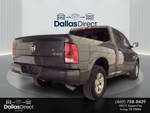 Used 2018 RAM 1500 Express AWD/4WD image 6