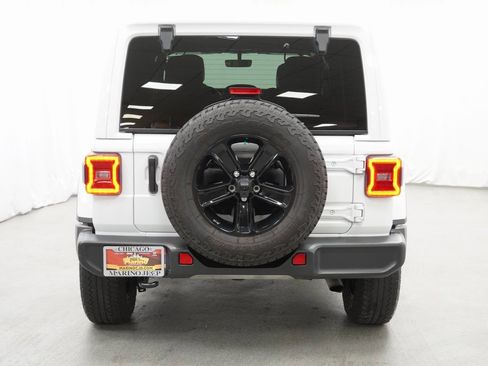 Certified 2022 Jeep Wrangler Unlimited Sahara image 11