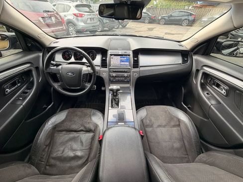 Used 2012 Ford Taurus SHO AWD/4WD image 27