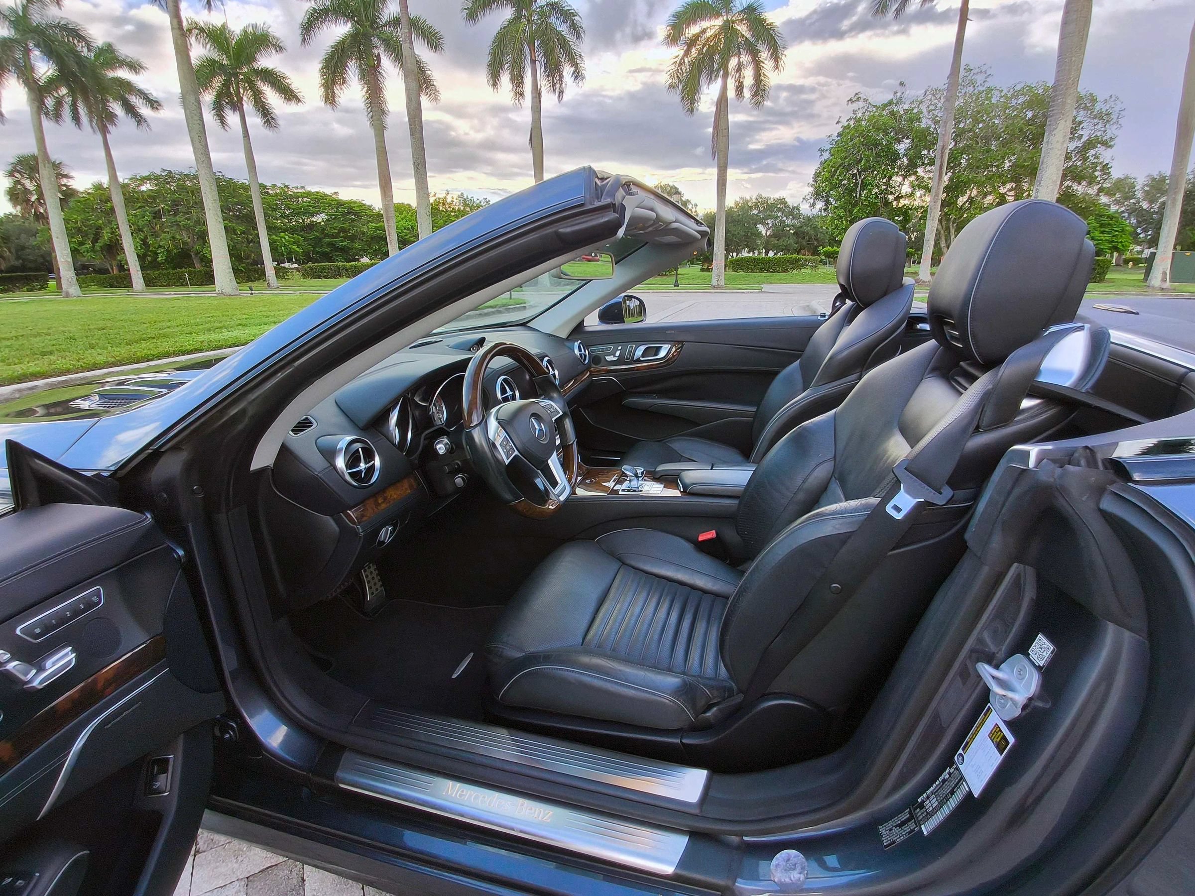 Used 2014 Mercedes-Benz SL 550 image 5