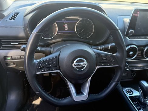 Certified 2020 Nissan Sentra SV image 15