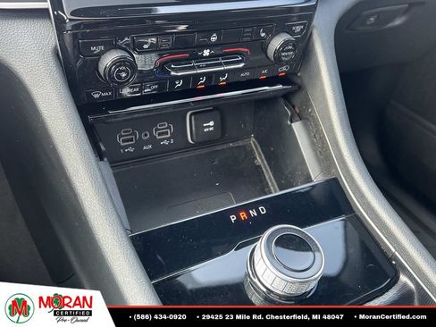 Used 2024 Jeep Grand Cherokee Altitude AWD/4WD image 22